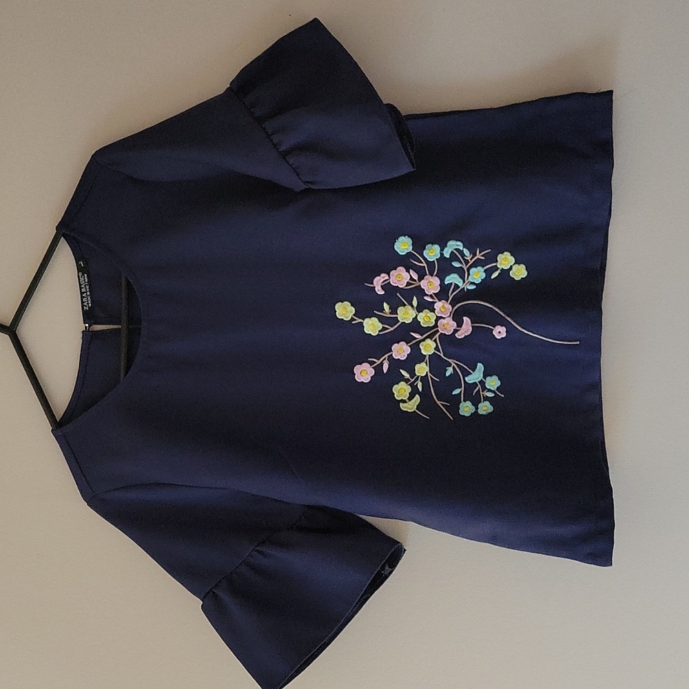 Zara Basic Navy Blue Embroidered Flower Top SZ L